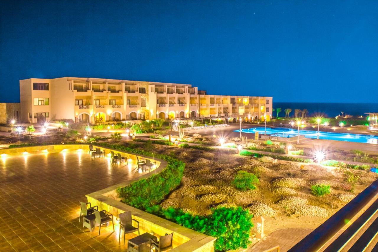 Viva Blue Resort And Diving Sharm El Naga (Adults Only) Hurghada Exterior foto