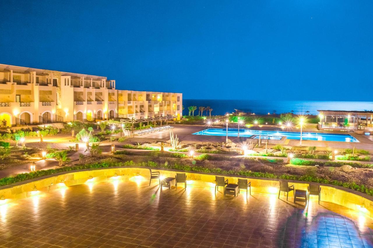 Viva Blue Resort And Diving Sharm El Naga (Adults Only) Hurghada Exterior foto