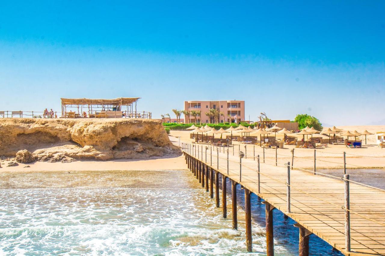 Viva Blue Resort And Diving Sharm El Naga (Adults Only) Hurghada Exterior foto